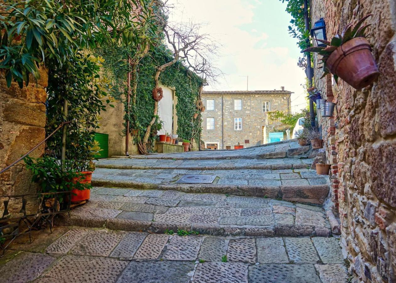Castelvecchio Alto Hotel ภายนอก รูปภาพ