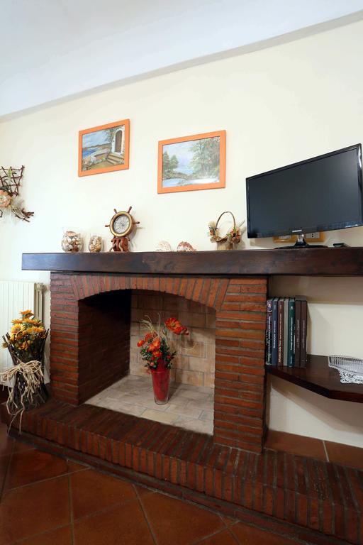 Castelvecchio Alto Hotel ภายนอก รูปภาพ